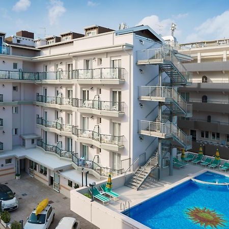 Hotel Kennedy Lido di Jesolo Esterno foto