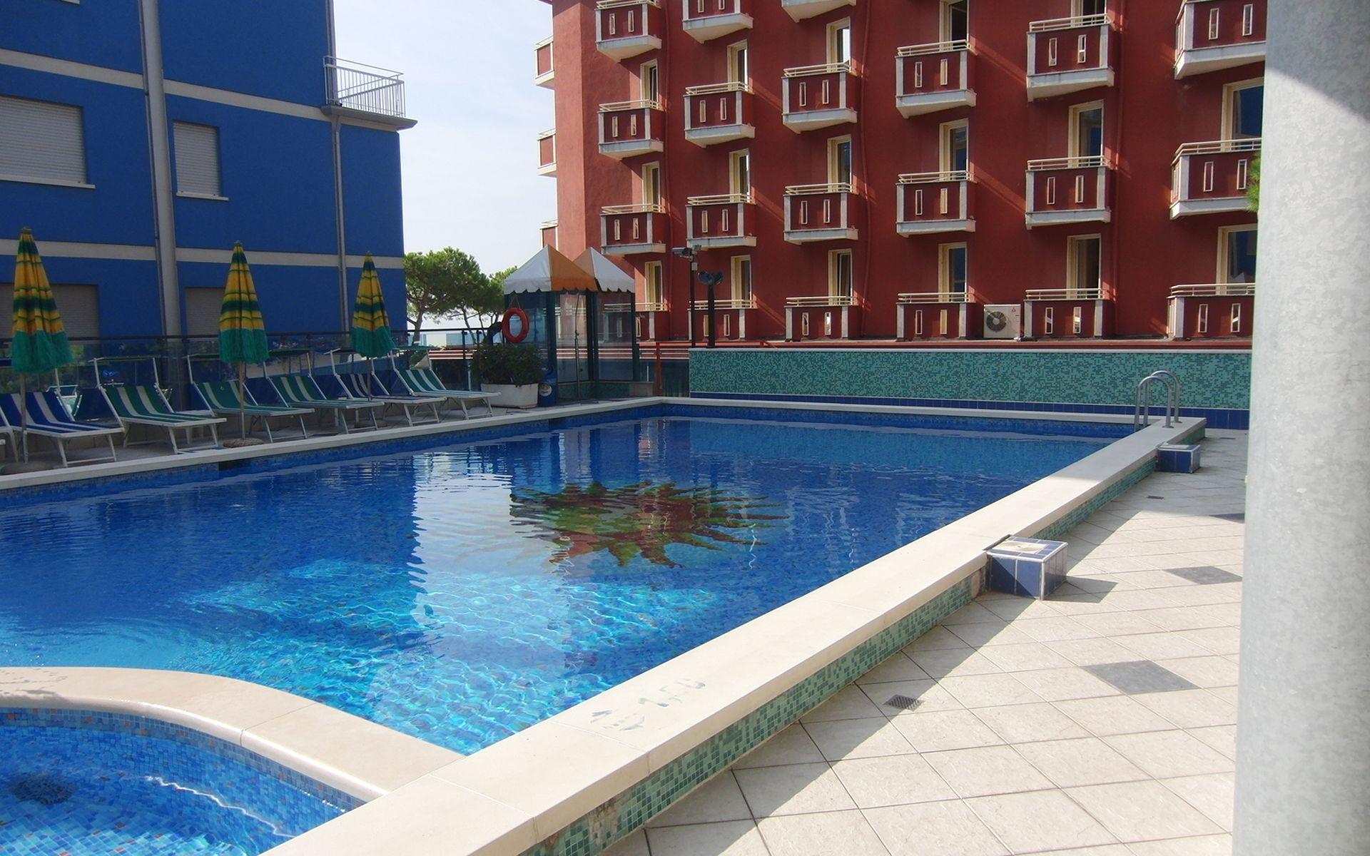 Hotel Kennedy Lido di Jesolo Esterno foto