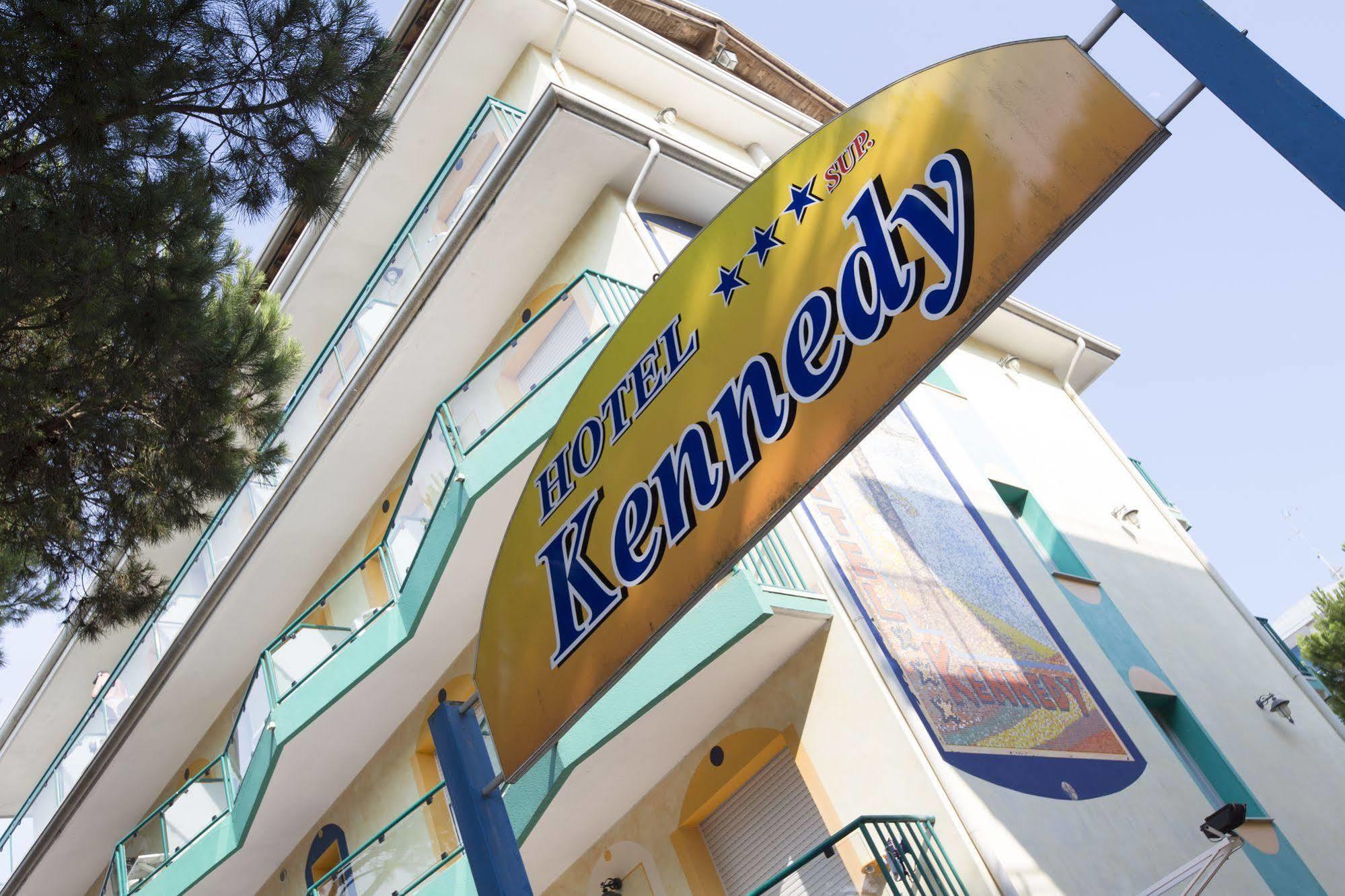 Hotel Kennedy Lido di Jesolo Esterno foto